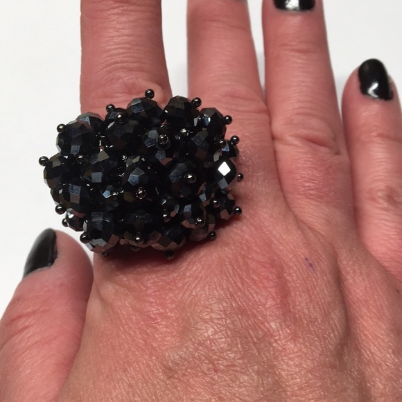 Hematite beaded stretch ring - Picture 5 of 5